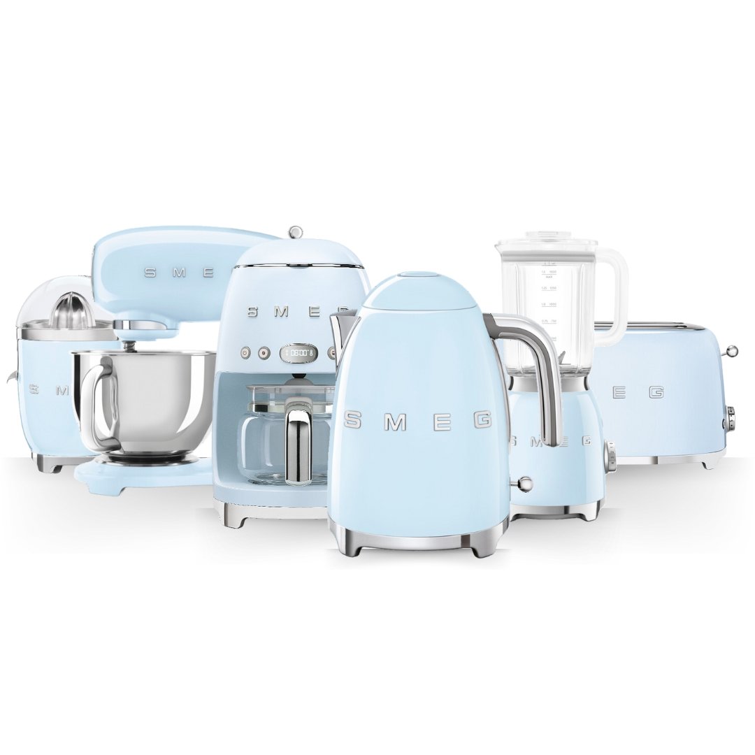 Smeg 6-piece retro kitchen set in Light blue